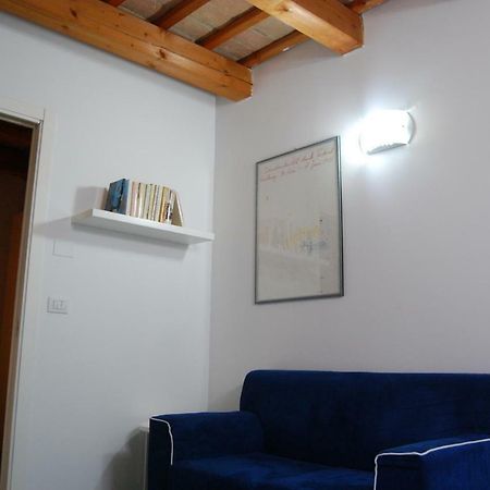 Corso Matteotti 56 Apartment Iesi Luaran gambar